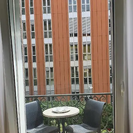 Camillo Luxurious - Centro דירה